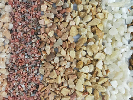 天然彩色碎石.jpg